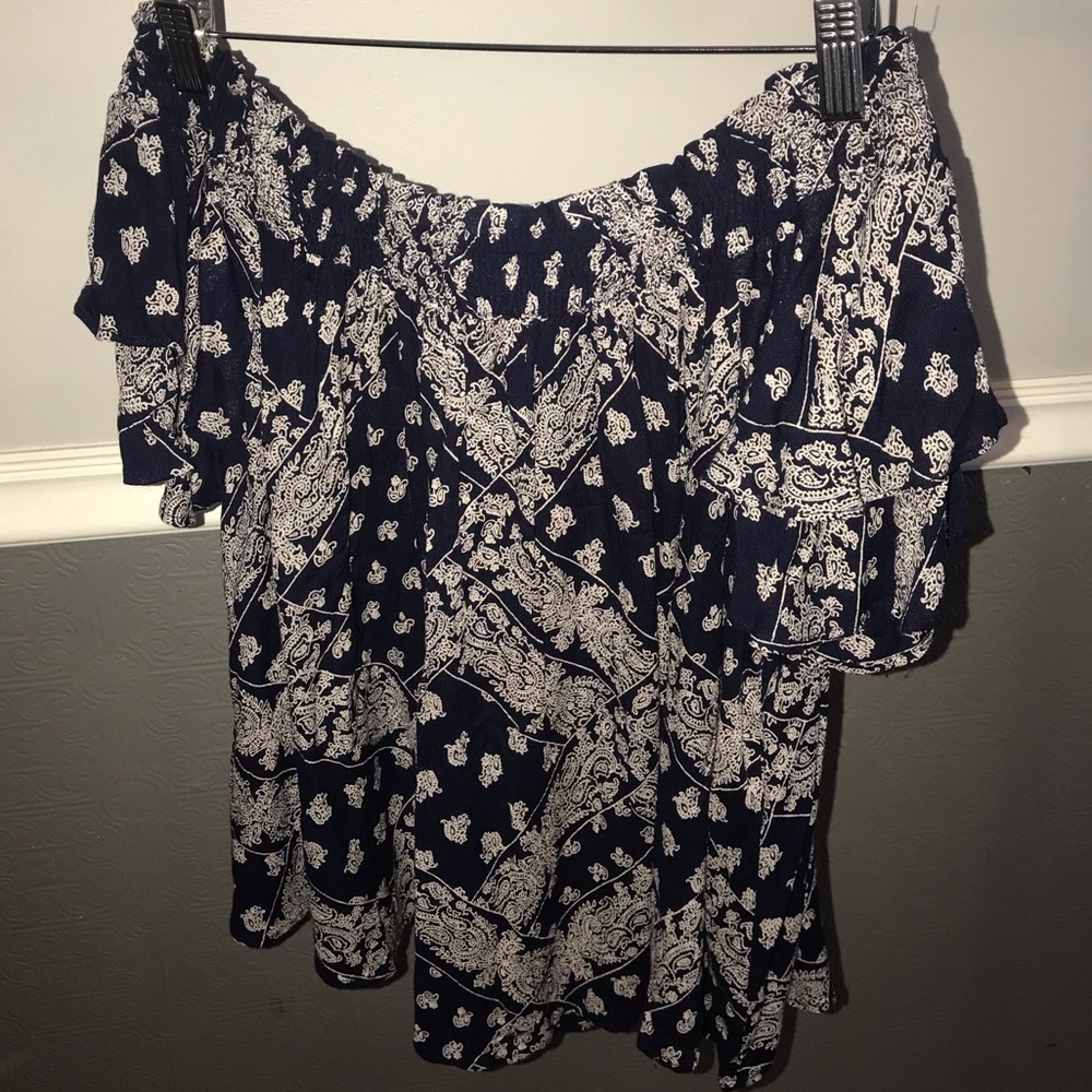 ANGIE 🤍 PAISLEY PATTERN OFF SHOULDER BLOUSE